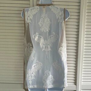 Chicos Lacy Back Vest, Tan and White, Size 1, NWOT